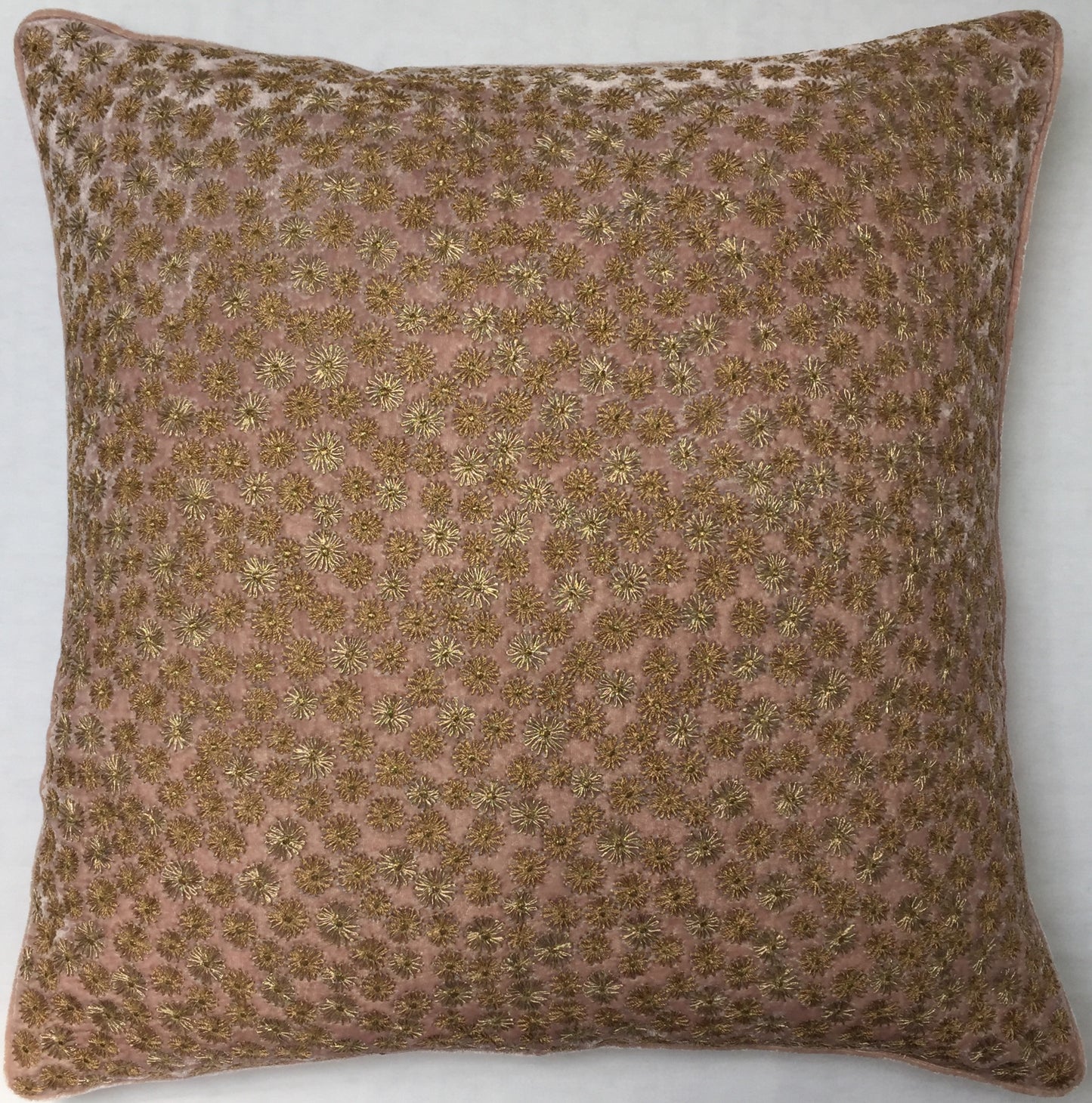 Anke Drechsel Kissen MARLA Rose Quartz Bestickt Seiden Samt Rosa Gold