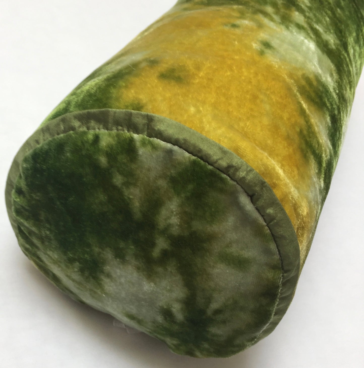 Anke Drechsel Bolster PLAIN Silk Border Shaded Mint Seiden Samt Grün