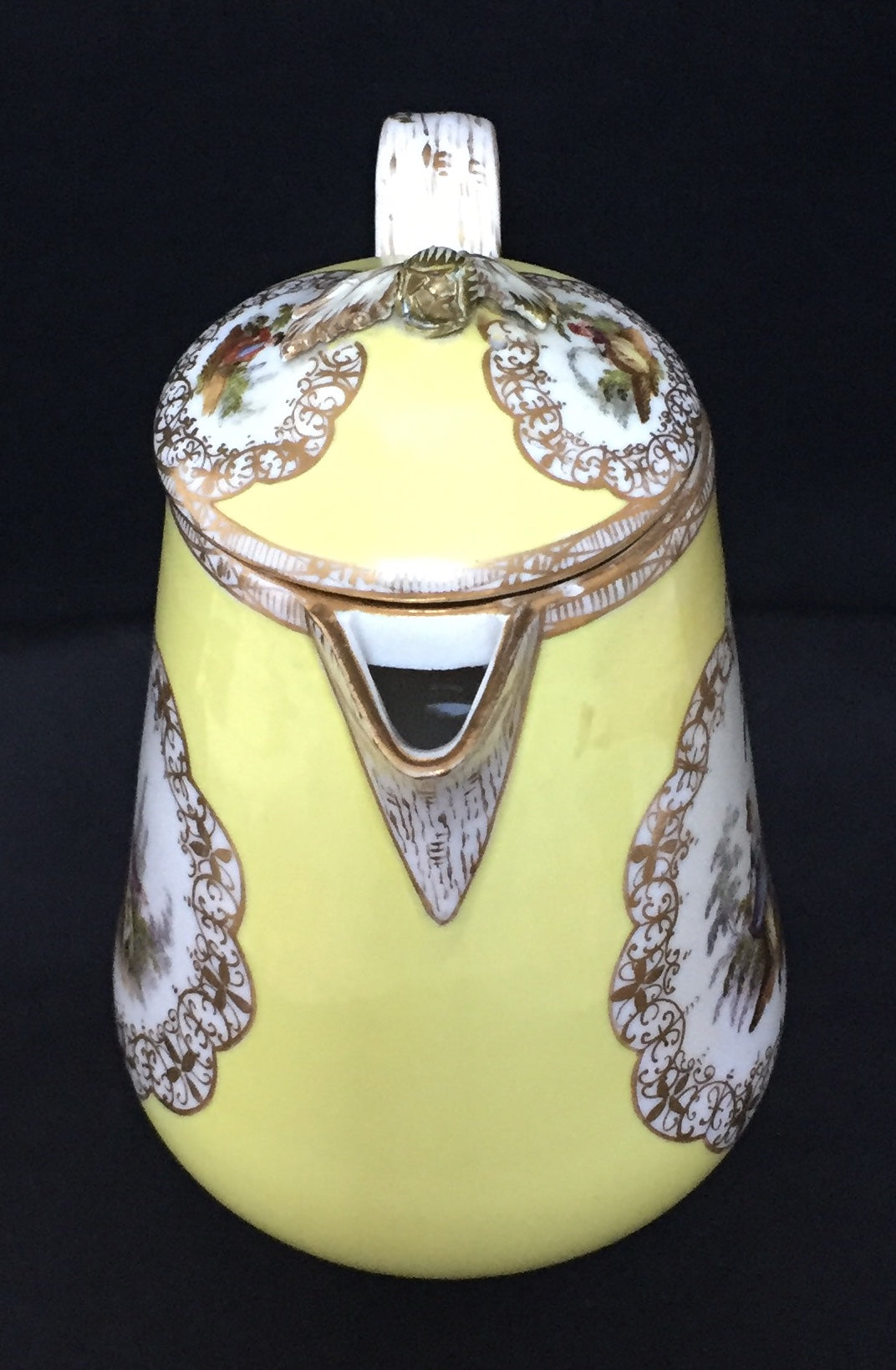 Meissen Porzellan Kaffeekanne 1800 Seltene Kanne Landschaft und Menschen 2.Wahl