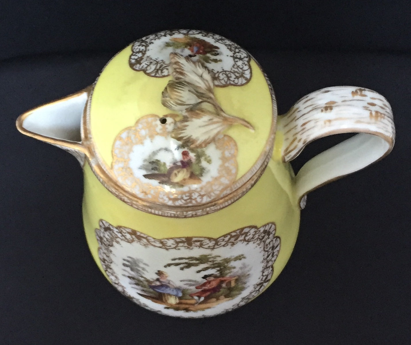 Meissen Porzellan Kaffeekanne 1800 Seltene Kanne Landschaft und Menschen 2.Wahl