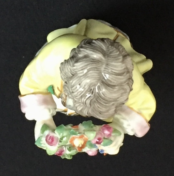 Meissen Gärtnerjunge mit Blumenkranz 1. Wahl Porzellan Figur