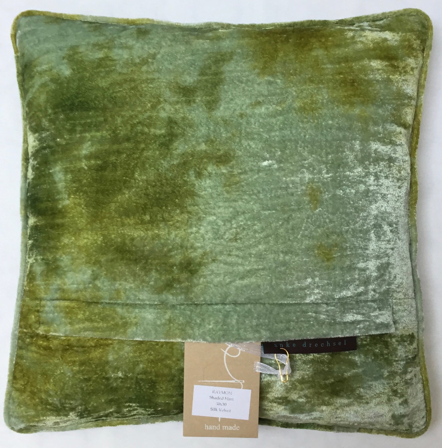 Anke Drechsel Kissen RAYMON Shaded Mint Metallic Bestickt Silk Velvet Grün