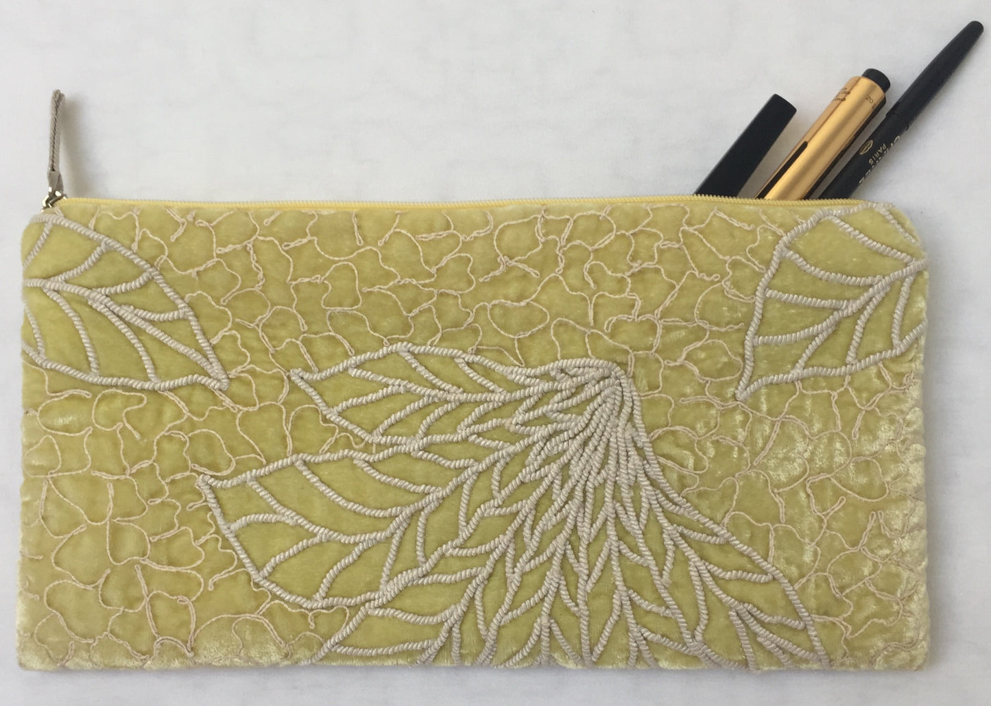Anke Drechsel Zip Pouch Citrine Bestickt Seiden Samt Kosmetiktasche Tasche Gelb