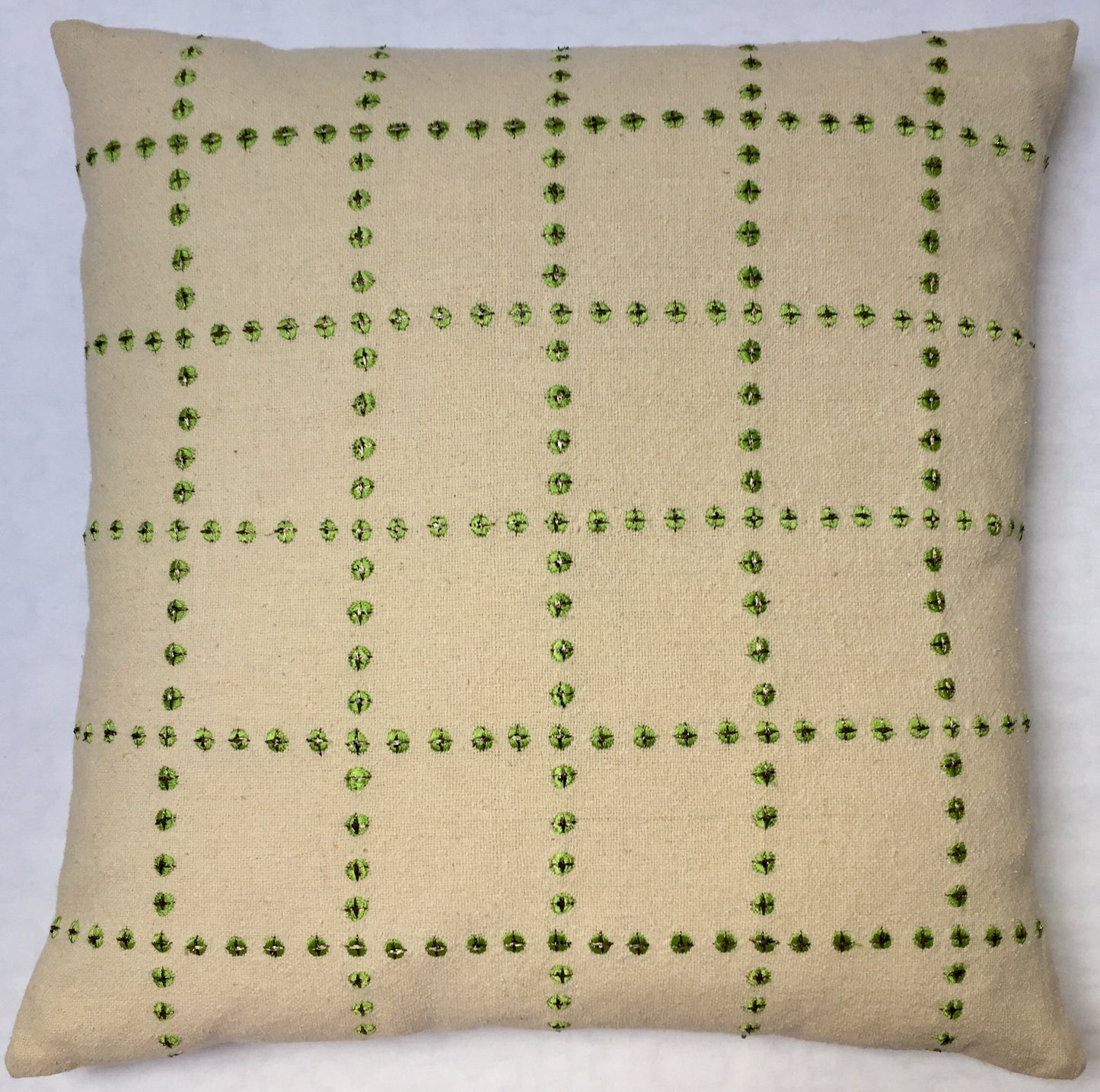 Anke Drechsel Kissen Creme Mint Bestickt Tussah Seide Beige Grün