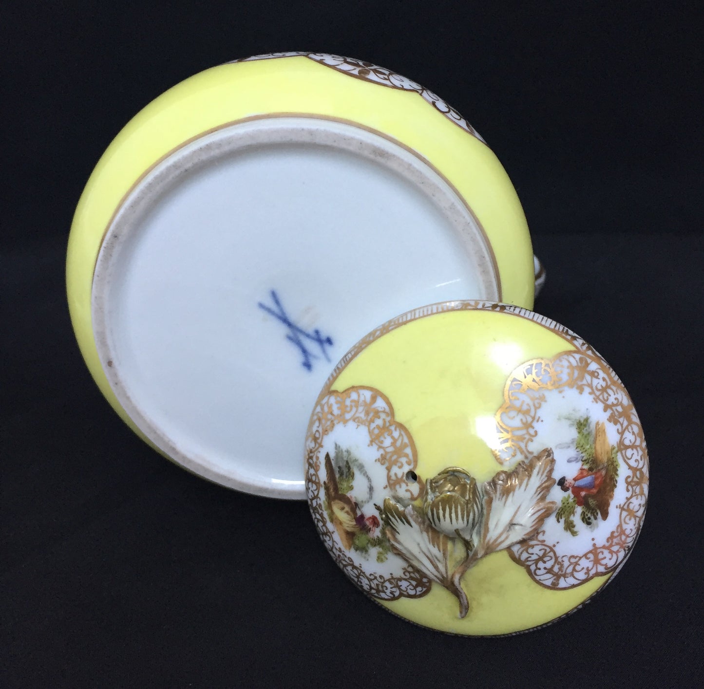 Meissen Porzellan Kaffeekanne 1800 Seltene Kanne Landschaft und Menschen 2.Wahl
