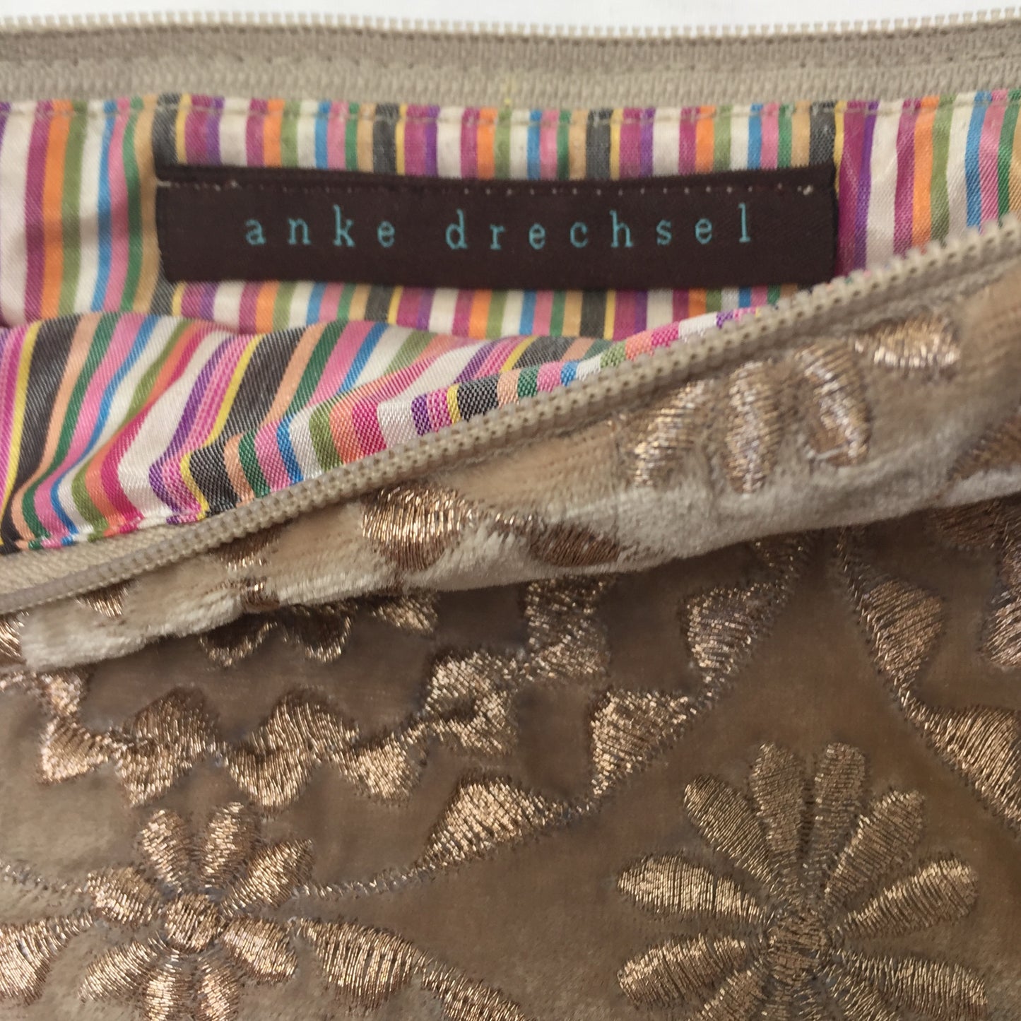 Anke Drechsel Zip Pouch Platinum Metallic Bestickt Seiden Samt Kosmetiktasche Tasche