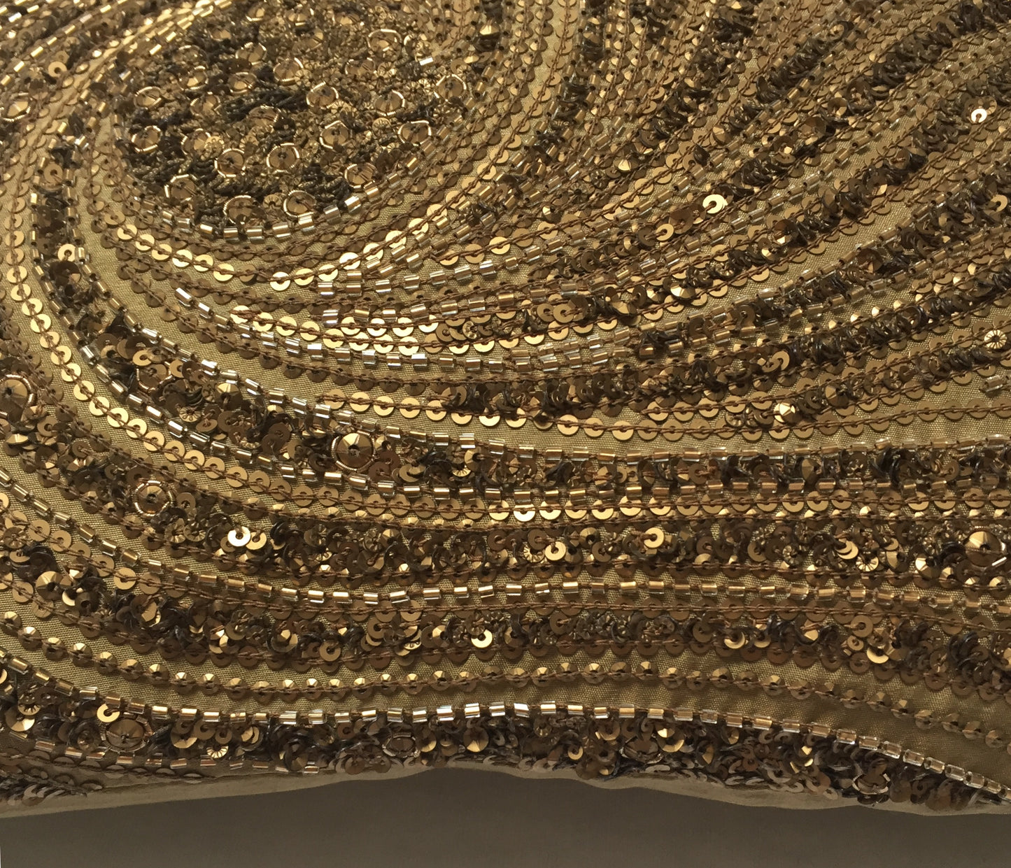 Anke Drechsel Kissen Haute Couture Antik Gold Bestickt Seide